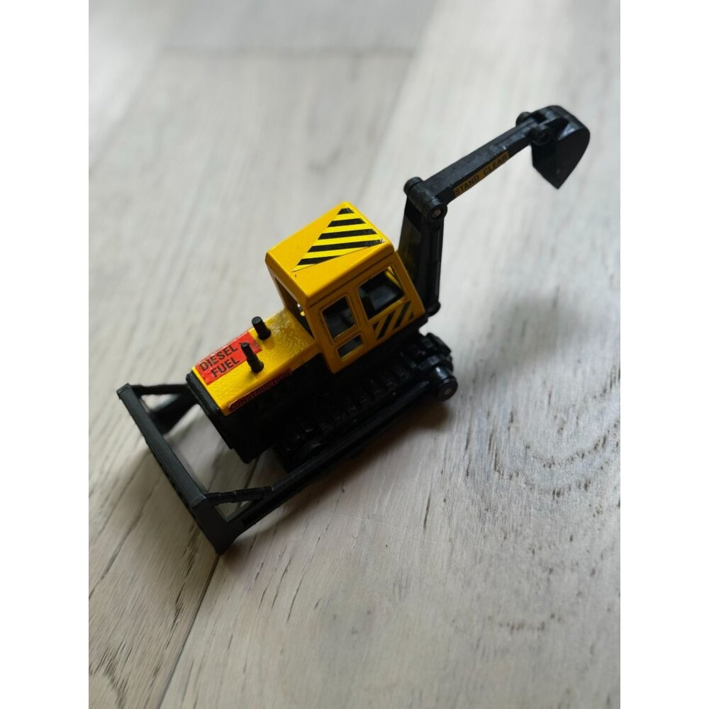 Vintage 1986 Remco Toys Diecast Excavator Construction Vehicle digger Bulldozer